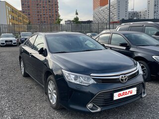 2015 Toyota Camry VII (XV50) Рестайлинг, серый, 2000000 рублей, вид 2