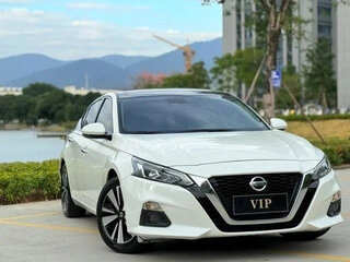 2022 Nissan Altima VI (L34), белый, 1634000 рублей, вид 3