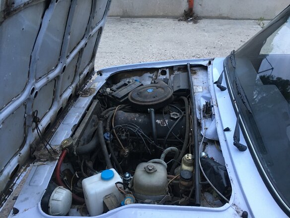 2005 Lada (ВАЗ) 2104 5-speed, белый, 63000 рублей - вид 9