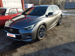 2018 Infiniti Q30, серебристый, 2400000 рублей, вид 2