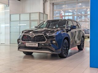 2025 Toyota Highlander IV (XU70), чёрный, 4790000 рублей, вид 3