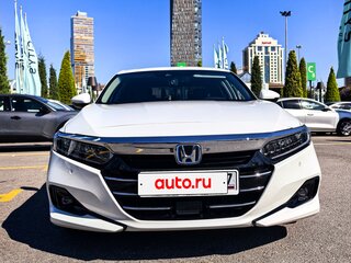 2022 Honda Accord X Рестайлинг, белый, 3700000 рублей, вид 3