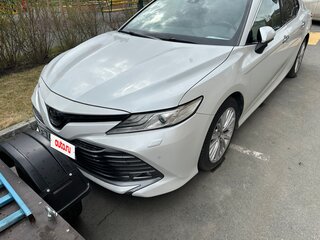 2018 Toyota Camry VIII (XV70), белый, 2600000 рублей, вид 2