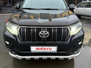 2021 Toyota Land Cruiser Prado 150 Series Рестайлинг 3, чёрный, 7500000 рублей, вид 1