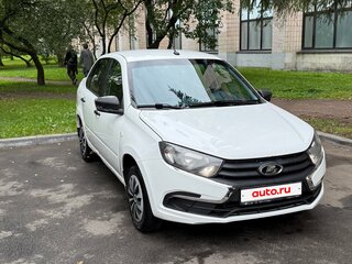 2018 Lada (ВАЗ) Granta I Рестайлинг, белый, 440000 рублей, вид 2