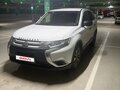 2015 Mitsubishi Outlander III Рестайлинг 2, белый, 1300000 рублей