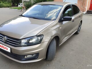 2020 Volkswagen Polo V Рестайлинг, коричневый, 800000 рублей, вид 1