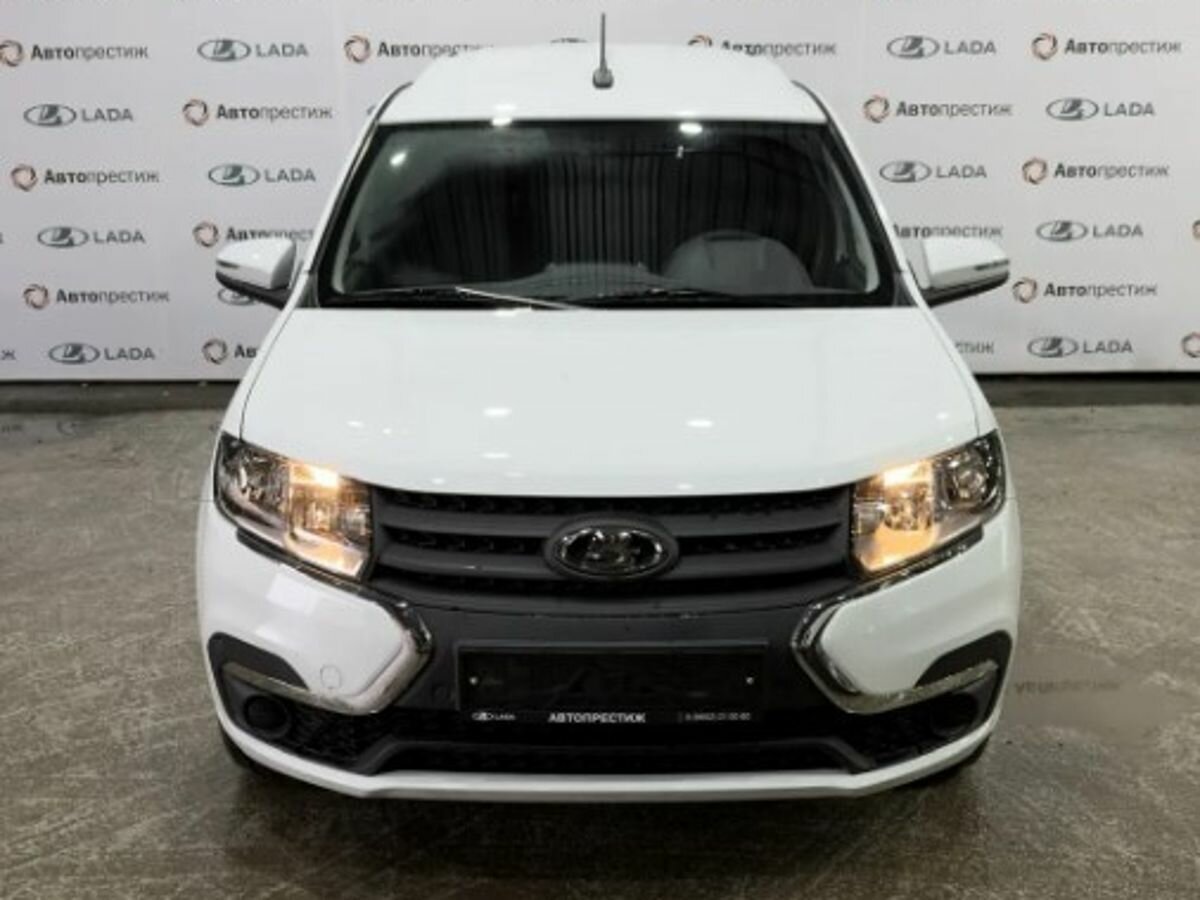 Открыть фотографии: Lada (ВАЗ) Largus I Рестайлинг