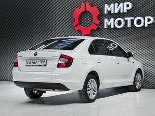 2019 Skoda Rapid I Рестайлинг, белый, 1150000 рублей, вид 4