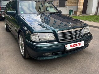 1997 Mercedes-Benz C-Класс 240 I (W202) Рестайлинг, зелёный, 2600000 рублей, вид 2