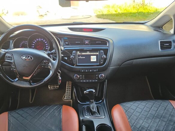 2017 Kia Ceed II Рестайлинг, серый, 1510000 рублей - вид 8