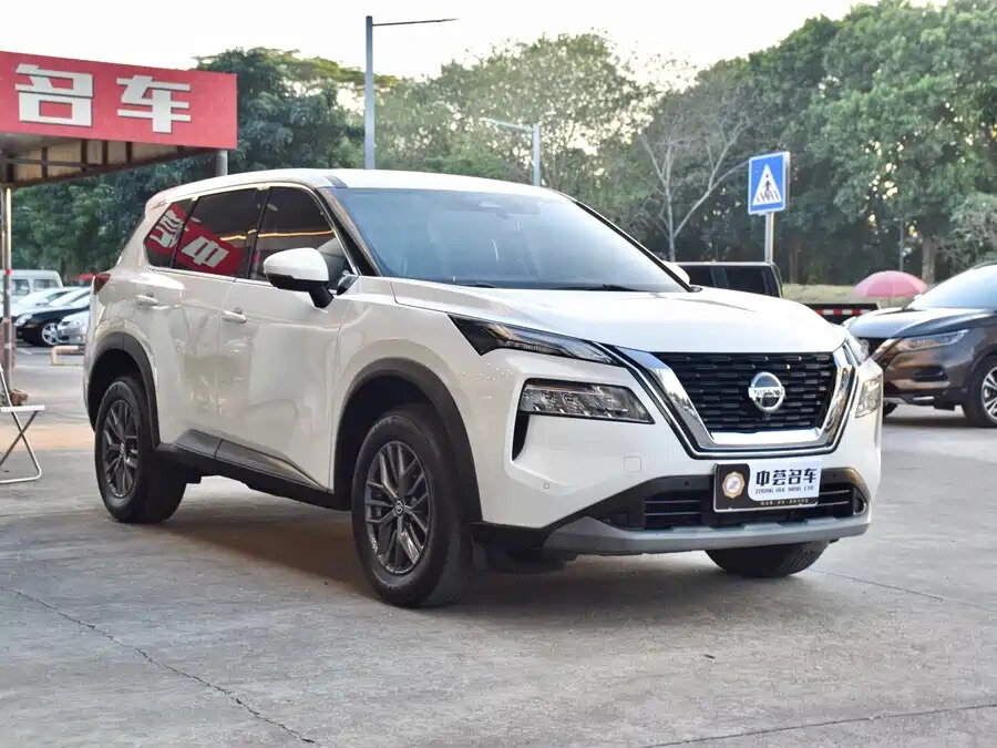 Открыть фотографии: Nissan X-Trail IV