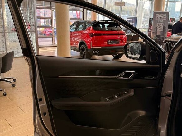 2026 Geely Coolray I Рестайлинг 2, серебристый, 2774990 рублей - вид 10