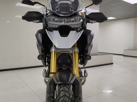 2023 Triumph Tiger 1200, белый, 1950000 рублей, вид 4