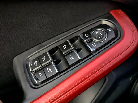 2018 Porsche Macan S Diesel I, чёрный - вид 29