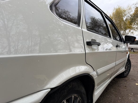 2011 Lada (ВАЗ) 2115, белый - вид 21