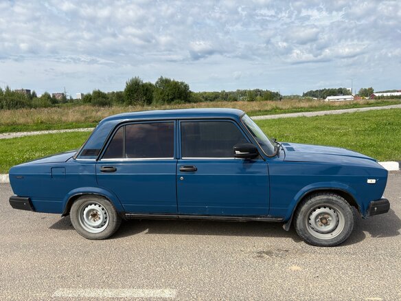 2004 Lada (ВАЗ) 2107, синий, 160000 рублей - вид 2