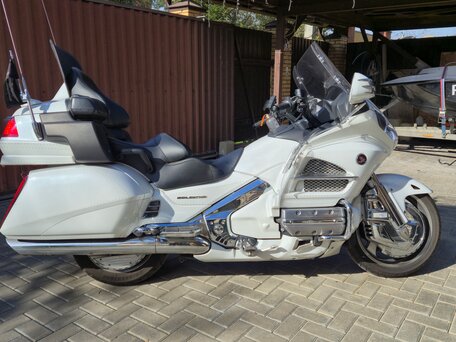 2012 Honda GL 1800 Gold Wing, белый, 2300000 рублей, вид 2