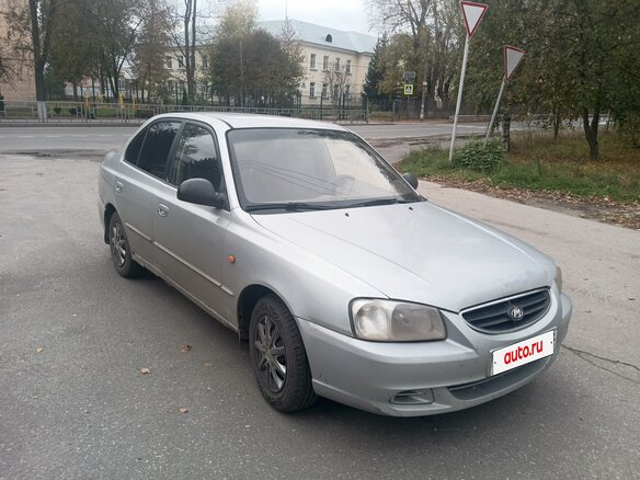 2007 Hyundai Accent ТагАЗ II, серебристый - вид 1