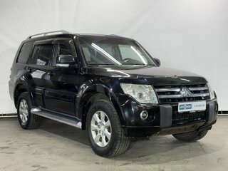 2011 Mitsubishi Pajero IV, чёрный, 1549000 рублей, вид 3
