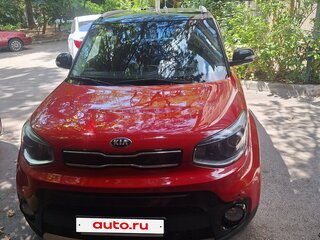 2017 Kia Soul II Рестайлинг, красный, 1700000 рублей, вид 1