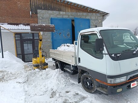 2016 Komatsu PC10, жёлтый, 850000 рублей, вид 1