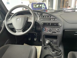 2026 Lada (ВАЗ) Niva Travel I Рестайлинг, белый, 1419000 рублей, вид 3