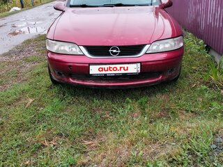 2001 Opel Vectra B Рестайлинг, красный, 370000 рублей, вид 1