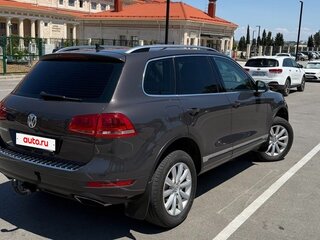 2010 Volkswagen Touareg II, серый, 1850000 рублей, вид 5