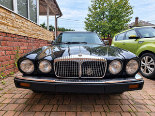 1982 Jaguar XJ I (Series 3), зелёный, 2000000 рублей, вид 2