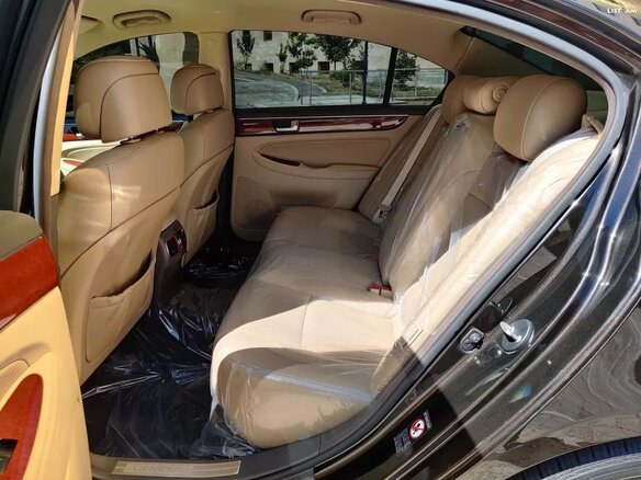 2013 Hyundai Genesis I Рестайлинг, коричневый, 1480000 рублей - вид 9