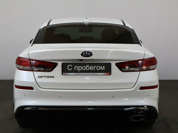 2019 Kia Optima IV Рестайлинг, белый - вид 4