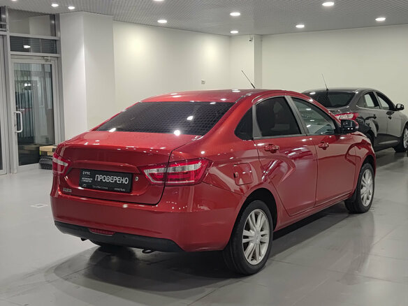 2016 Lada (ВАЗ) Vesta I, красный - вид 4
