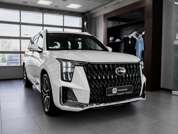 2026 GAC GS8 Dragon II, белый, 4949000 рублей - вид 2