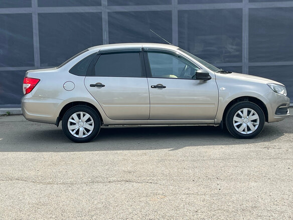 2019 Lada (ВАЗ) Granta I Рестайлинг, серый, 500000 рублей - вид 7
