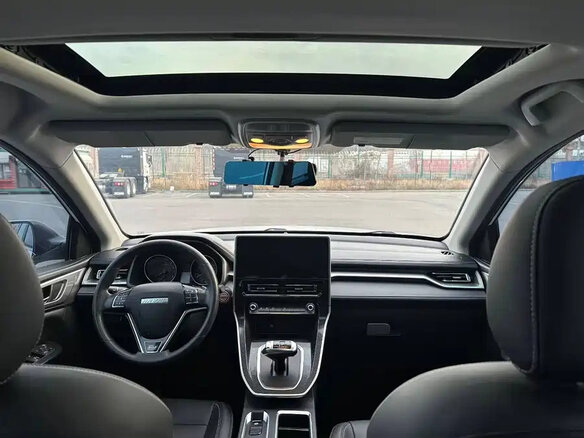 2021 Haval M6 Plus II, белый - вид 3