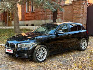 2018 BMW 1 серии 118i II (F20/F21) Рестайлинг 2, чёрный, 1690000 рублей, вид 1