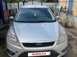 2008 Ford Focus II Рестайлинг, серебристый, 390000 рублей, вид 1