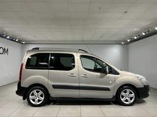 2012 Peugeot Partner II, бежевый, 640000 рублей, вид 4
