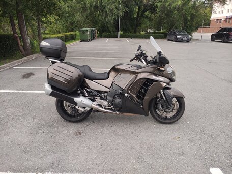 2010 Kawasaki GTR 1400 (Concours 14), коричневый, 770000 рублей, вид 5
