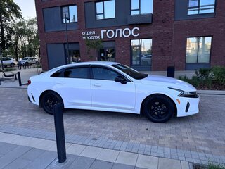 2020 Kia K5 III, белый, 2000000 рублей, вид 2