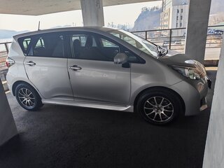 2011 Toyota Ractis II, серый, 630000 рублей, вид 3