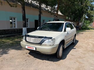 1999 Toyota Harrier I (XU10), белый, 590000 рублей, вид 3