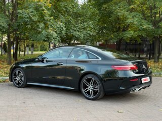 2019 Mercedes-Benz E-Класс 200 V (W213, S213, C238), зелёный, 5300000 рублей, вид 4