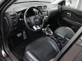 2018 Kia Soul II Рестайлинг, чёрный, 1650000 рублей, вид 5