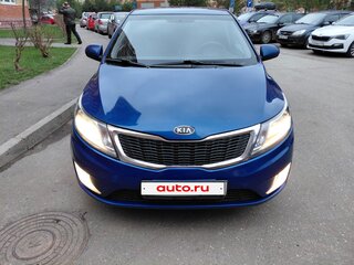 2011 Kia Rio 4-speed III, синий, 650000 рублей, вид 1