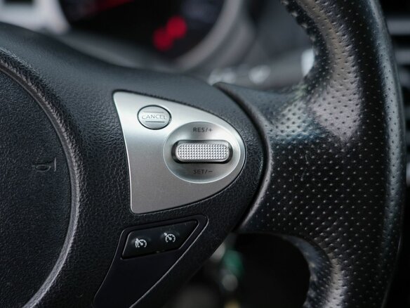 2013 Nissan Juke I, белый, 1190000 рублей - вид 13