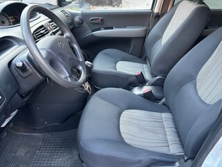 2008 Hyundai Matrix I Рестайлинг 2, серебристый, 649000 рублей, вид 5