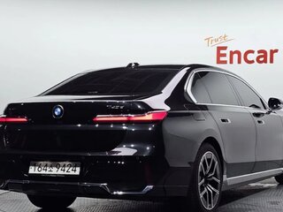 2025 BMW 7 серии 740d xDrive VII (G70), чёрный, 12812595 рублей, вид 4