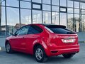 2010 Ford Focus II Рестайлинг, красный, 699000 рублей - вид 6